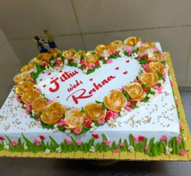Heart Shape Wedding Celebration Designer Cake