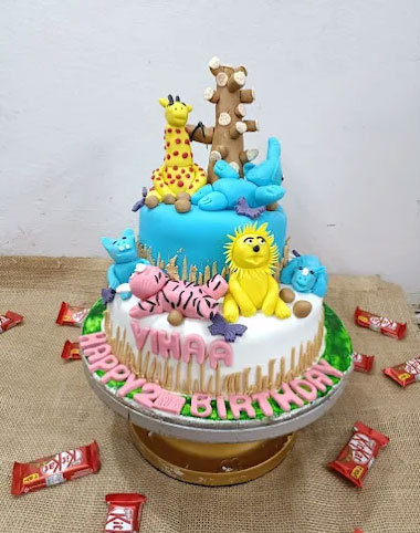 Wild Animal Theme Fondant Birthday Cake