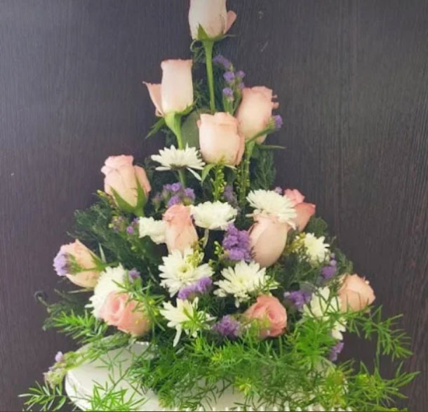 Premium Pink Rose Floral Arrangement